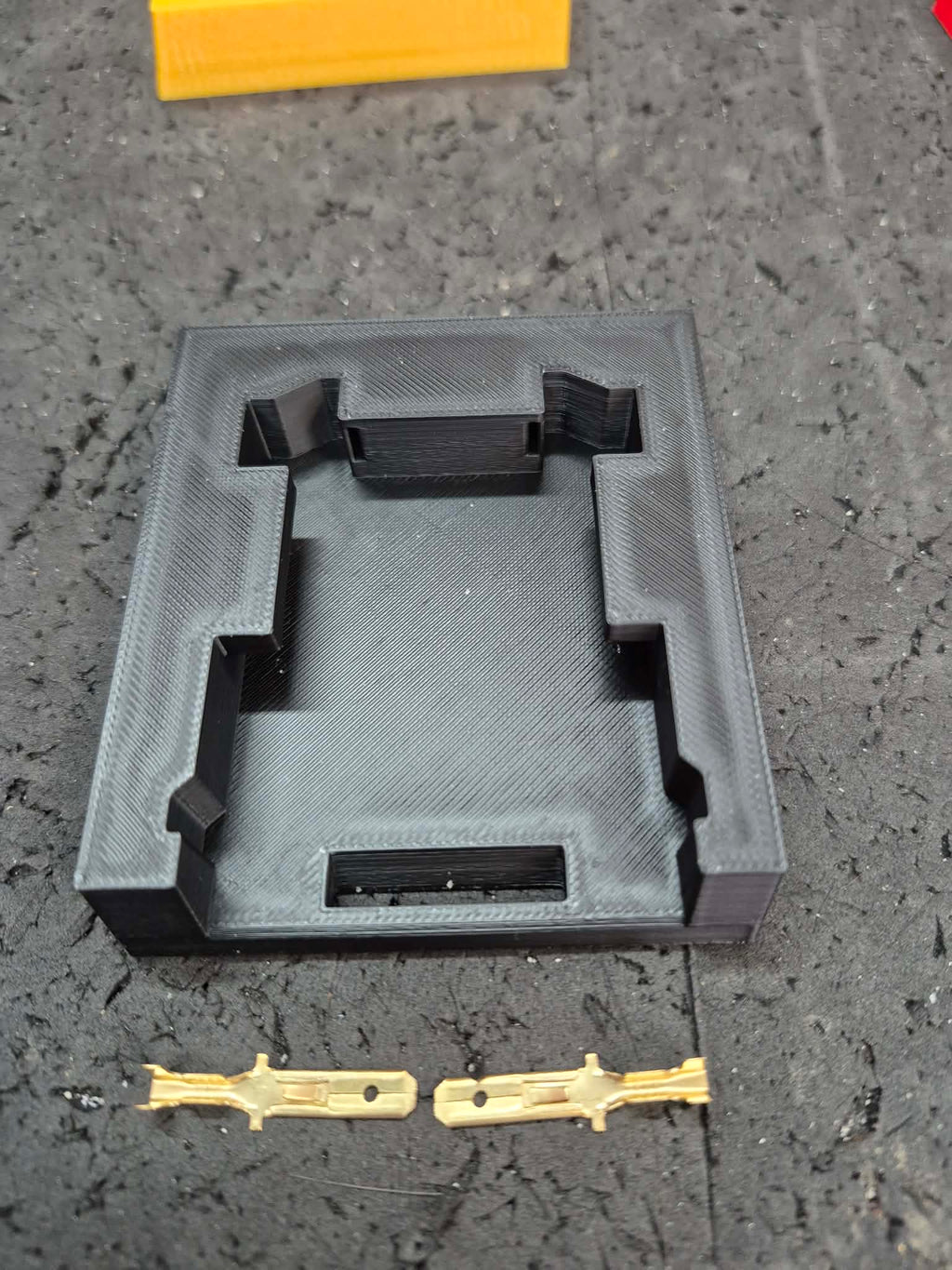 CrossVolt Dual Battery Adapter