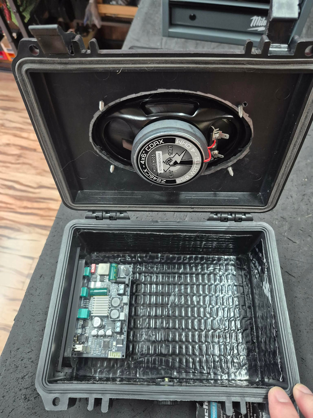 1001U Amp Recess Plate
