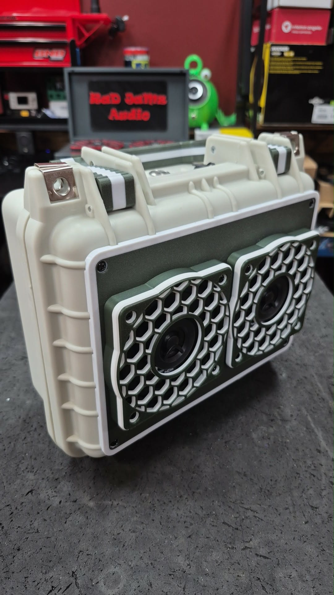 Eylar 10.62" Portable Bluetooth Speaker