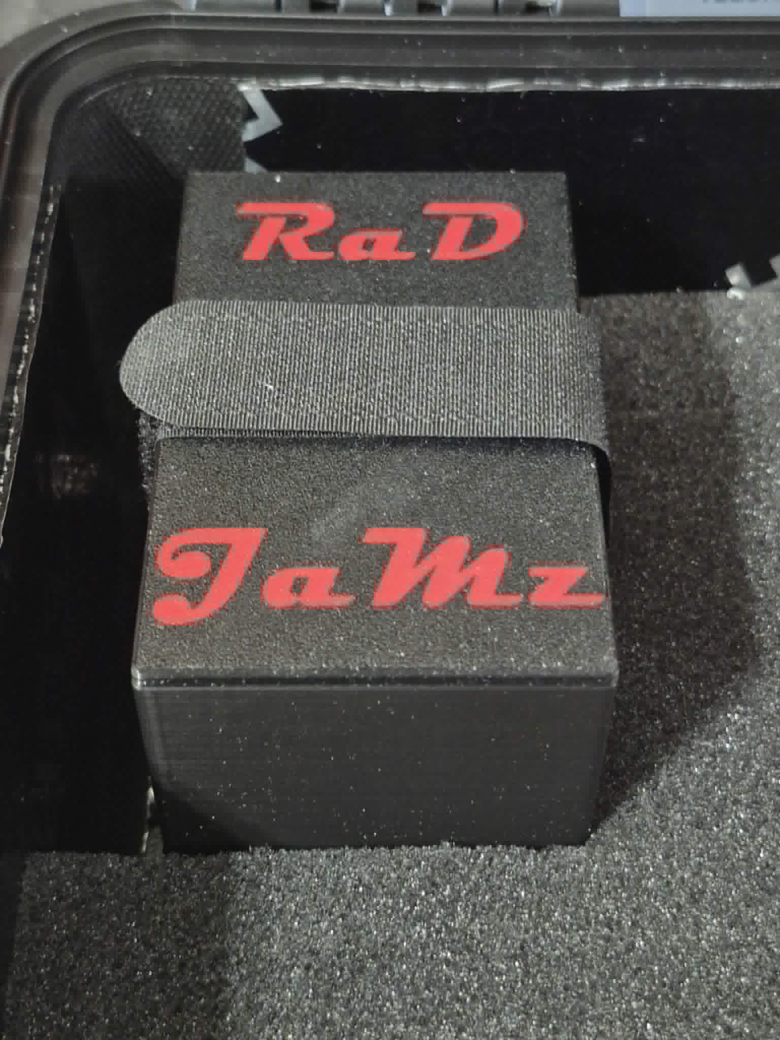 🧛 Dracula Edition DIY Bluetooth Boombox