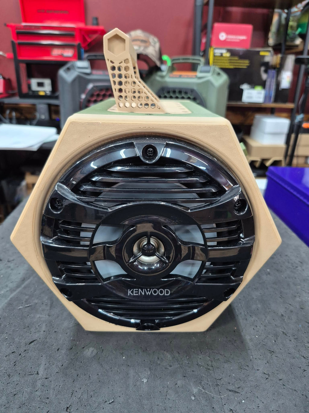 Tan Hexabox