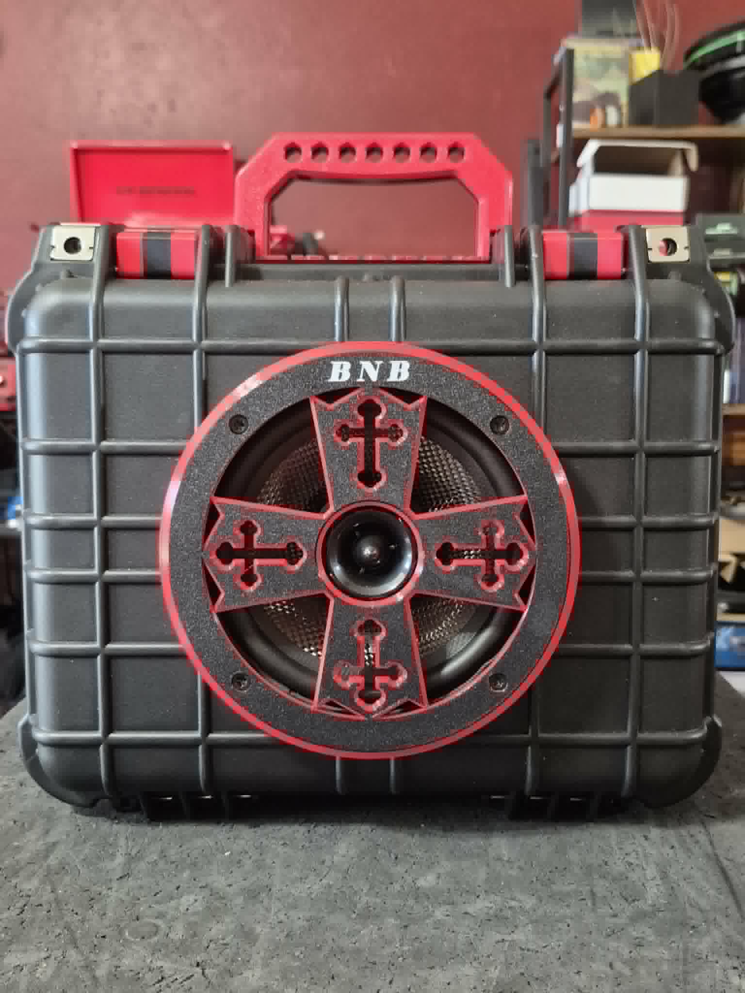 🧛 Dracula Edition DIY Bluetooth Boombox